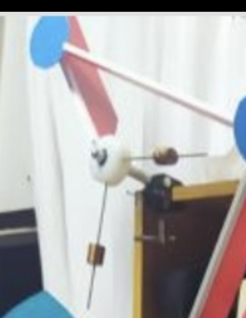 Pues es el caso que estoy mirando un bípode para la CZ del 22LR, de los que se sujetan a la anilla de 40