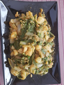 Hoy para comer acelgas hervidas y chuletón de vaca gallega vieja con seis semanas de maduración en cámara 00