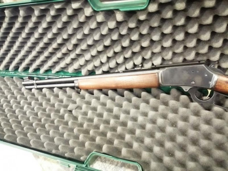 Se cambia por rifle de mi interes y similar valor de nuevo y estado, que mi arma.Incorpora carril Wever. 11