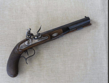 Me fascina esta pistola y sus réplicas de época, como la Simeón North americana,


Llave tardia Joseph 10