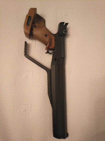 Buenas noches,
Feinwerkbau 100, fantástica pistola de competición sistema SSP, en excelente estado general 60