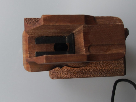    Cacha Steyr zurda impecable tamaño M (ver fotos).......85€ (envio incluido)   . Interesados comunicarse 01