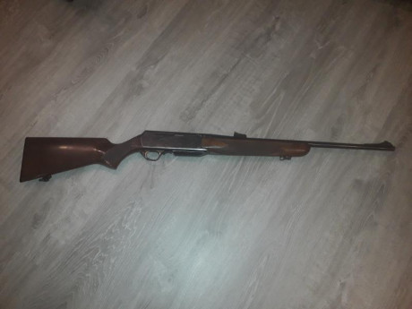 Buenas vendo rifle eternamente conocido browning bar II Safari  en calibre 30 06 pido por el 500 € 
mas 01