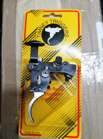 Hola.

Vendo por exceso de armas , rifle Sako AIII Stutzen en calibre 270 Win. Monturas Picatinny que 22