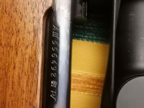Hola.

Vendo por exceso de armas , rifle Sako AIII Stutzen en calibre 270 Win. Monturas Picatinny que 20