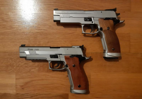 Pues nada, que acabo de adquirir esta pistola y quería presentárosla. 

Mi intención es entrenar con ella 01