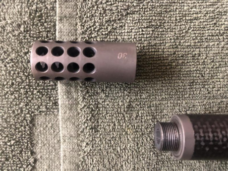 Hola.

  Vendo rifle blaser r93 sintético con cañón en fibra de carbono christensen calibre 300 weatherby 12