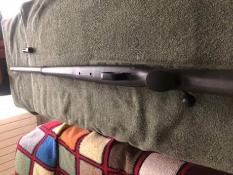 Hola.

  Vendo rifle blaser r93 sintético con cañón en fibra de carbono christensen calibre 300 weatherby 31
