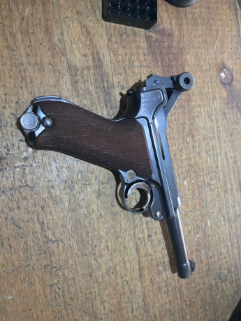 Hola compañeros :

Quería solicitar vuestra opinión como expertos en esta afamada pistola P08. Estoy buscando 00