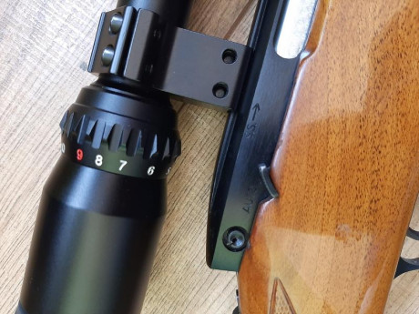 Buenas a todos,
Pongo a la venta está magnífica carabina del 22LR de la marca WEATHERBY-BERETTA, una de 30