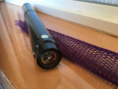 VENDO CILINDRO AIRE PARA CARABINA AIRE WEIINRAUCH HW 100 NUEVO SIN ESTRENAR
PRECIO 175.-€

VENDO MANOMETRO 00