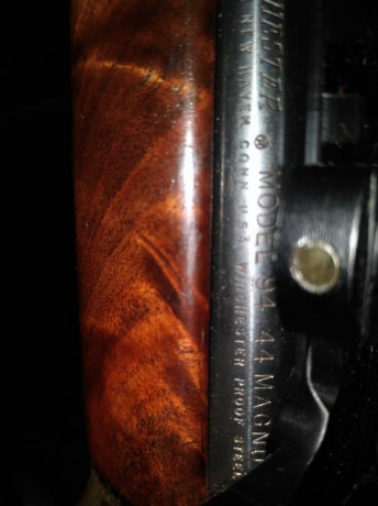 Buenas tardes, por exceso de armas vendo mi winchester 94 en 44magnum muí cortito y manejable, demoledor 00