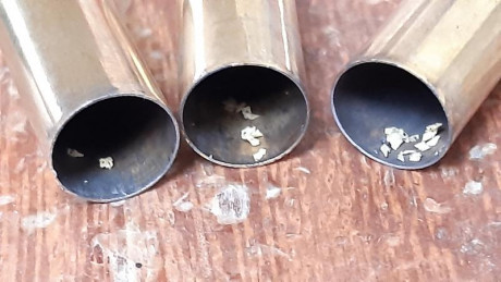Hola compañeros voy a empezar a recargar el 38 para un Colt Python de 6" y me gustaría conocer vuestra 01