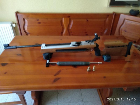 Se vende carabina Walther modelo CG 90 de calibre 4.5 está en Collado Villalba su precio 550 € más portes 02