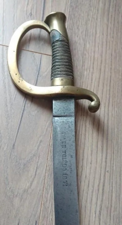 Vendo un Sable español para artillero a caballo, modelo 1862. Se trata de un modelo escaso, y más en su 01