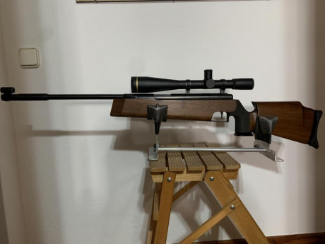 Hola, pues eso, que me he podido agenciar esta estupenda carabina, de la que estoy muy contento por el 00