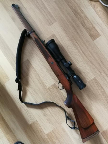 Hola.

Vendo por exceso de armas , rifle Sako AIII Stutzen en calibre 270 Win. Monturas Picatinny que 02