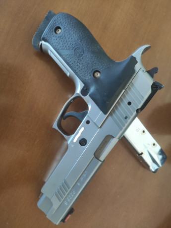 Vendo mi pistola sig sauer Xfive, comprada para ipsc pero nunca utilizada para ello finalmente, Esta en 02