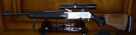 Rifle: BROWNING EVOLVE, 9,3 X 62  DE POLIMERO
Calibre: 9,3 X 62


Óptica: Schmidt & Bender modelo 00