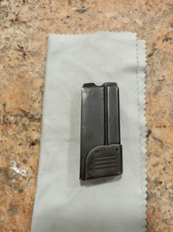 Buenas tardes

Vendo cargador CZ 511/BRNO 580

Rara vez salen a la venta

Precio 80 euros + portes  

Por 01