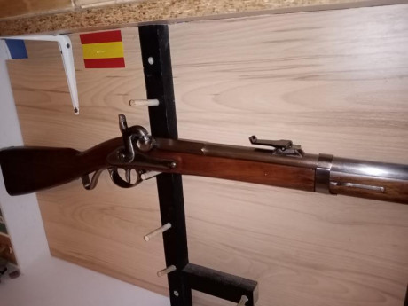 Hola a todos. 
Vendo Mauser 1857 Wurtembergishen .54 de PEDERSOLI. Se acompaña de turquesa de la misma 02