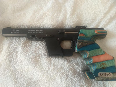 Pongo a la venta esta walther gsp 22lr en 550, el arma es de mi esposa la compro y no se adaptó a ella 01