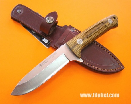Pue quiero comprar un cuchillo de este tipo y queria vuestra opinion en cuanto a calidad y por supuesto 10