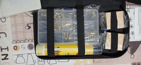 Se vende, a estrenar, completísimo estuche con dos Pirografos regulables en temperatura, por lo que da 02