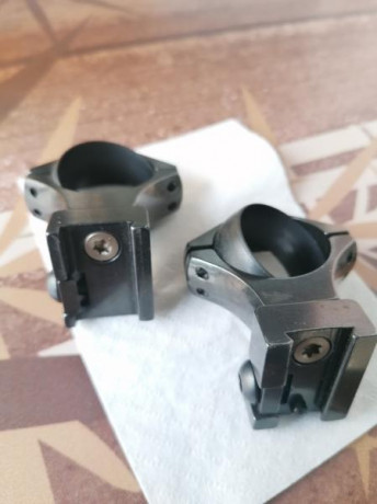 Hola.

Vendo juego de bases y anillas Optilock para Sako 75 y 85 .

Precio:  90 €  más envío .

Un saludo. 00