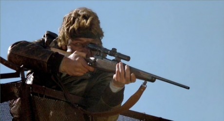 Compañeros,

En vista de las ganas de algunos (Elcafe, Wilcow, Vrakk, etc) por adivinar armas de películas 160
