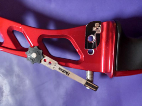 Vendo este cuerpo de arco marca Fivics modelo FX1 25" que se encuentra como nuevo,solo lo use en 20