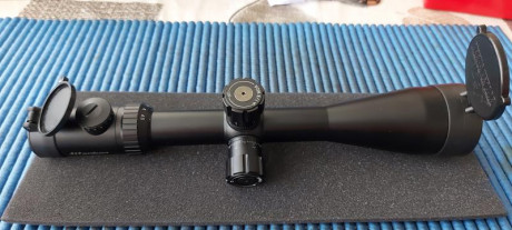 Pues eso..vendo visor delta titanium de 4.5×30×50 con tubo de 30 y retícula MCZll y tapas de los objetivos 02