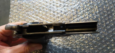 Hola.
Vendo 01