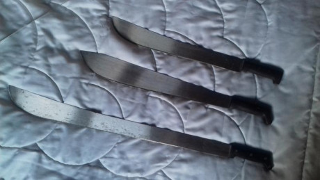 Estoy buscando consejo para comprar un machete que usaré principalmente para desbrozar y partir o cortar 30