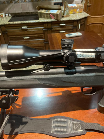 Visor zeiss v8 2,8-20x56 ASV lr en perfecto estado, de carril. Si se quiere con montura blaser +200

2300€ 01