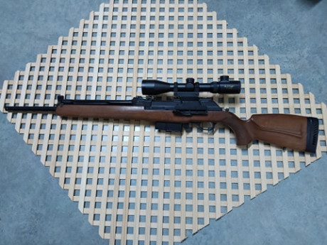 Pongo a la venta un rifle semiautomático  MOLOT VEPR modelo Hunter del calibre 30.06. Made in Rusia
Usado 02