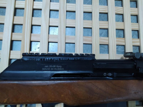 Pongo a la venta un rifle semiautomático  MOLOT VEPR modelo Hunter del calibre 30.06. Made in Rusia
Usado 12