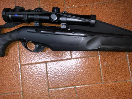 Buenas, un amigo vende un benelli r1 338 , el rifle tiene una temporada y se encuentra en Navarra, precio 01