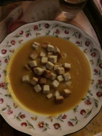 Hoy para comer acelgas hervidas y chuletón de vaca gallega vieja con seis semanas de maduración en cámara 40