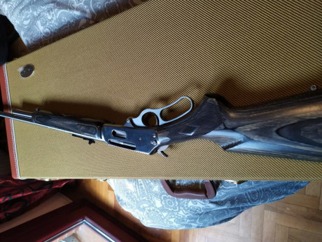 Hola compañeros vendo este rifle de palanca Marlin 336 XLR del calibre 30-30 Winchester con un acabado 01