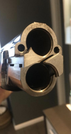 Beretta 686 E Trap 76cm de cañon 1 y 2 estrellas fijas, expulsora, culata original sin cortar, cantonera 01