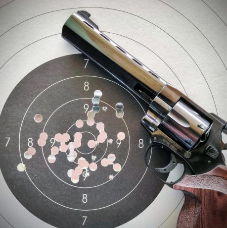  VENDIDO - Vendo Revolver WEIHRAUCH HW357 TARGET TROPHY MATCH 

He tirado 1 vez con él, por lo que está 60