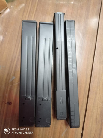 Se vende mp40 agm con upgreado básico en gearbox ( busing, pistón policarbonato+ cabeza aluminio, cilindro. 10