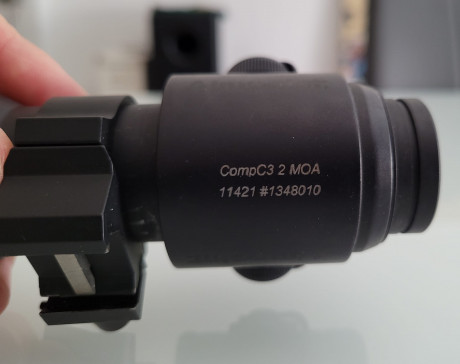 Vendo Aimpoint Original (No Copia China) ComC3 de 2 moa 300€ puesto en destino 00