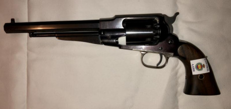 Se vende revólver F.LLI PIETTA calibre 44. por 450€, portes a cardo del comprador. No se cambia, ya que 02