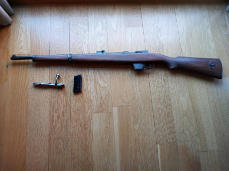 Buenas, por falta de tiempo libre para su uso vendo CARABINA DESTROYER

Calibre: 9 x 19 Parabellum
Por 00