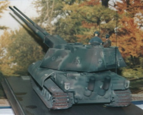 Pues hace tiempo que no charlamos de vehículos de la II GM, bueno, no tanto, hace poco hablamos de tanques 120