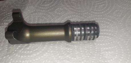 Hola a todos. 
Vendo Rifle semiautomático Benelli Argo cal 300wm. Cañón y sistema de gases a estrenar,(el 20