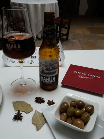 Hoy para comer acelgas hervidas y chuletón de vaca gallega vieja con seis semanas de maduración en cámara 160