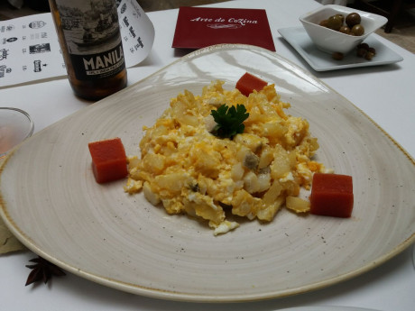 Hoy para comer acelgas hervidas y chuletón de vaca gallega vieja con seis semanas de maduración en cámara 170